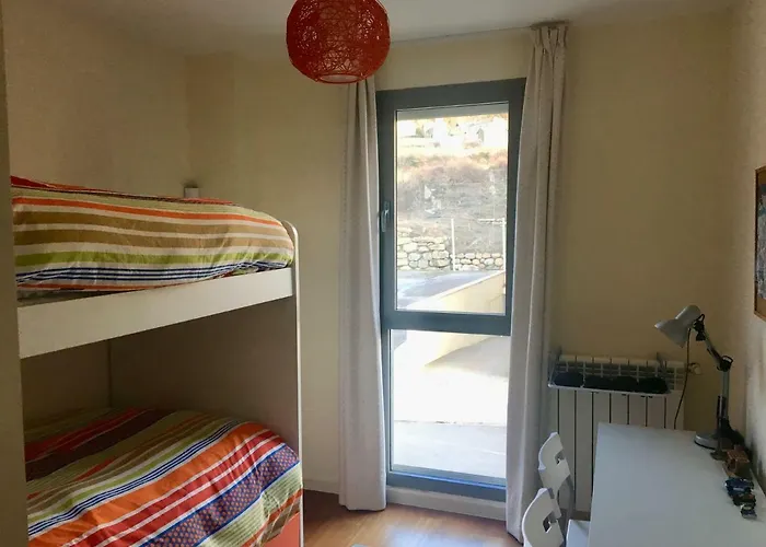 Esqui Y Golf Margas * Sabiñánigo